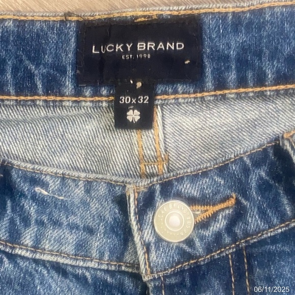 Lucky Brand Men’s Distressed Jeans 30x32 Medium Wash Straight Leg - Picture 9 of 10